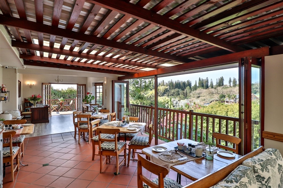 11 Bedroom Property for Sale in Nahoon Beach Eastern Cape
